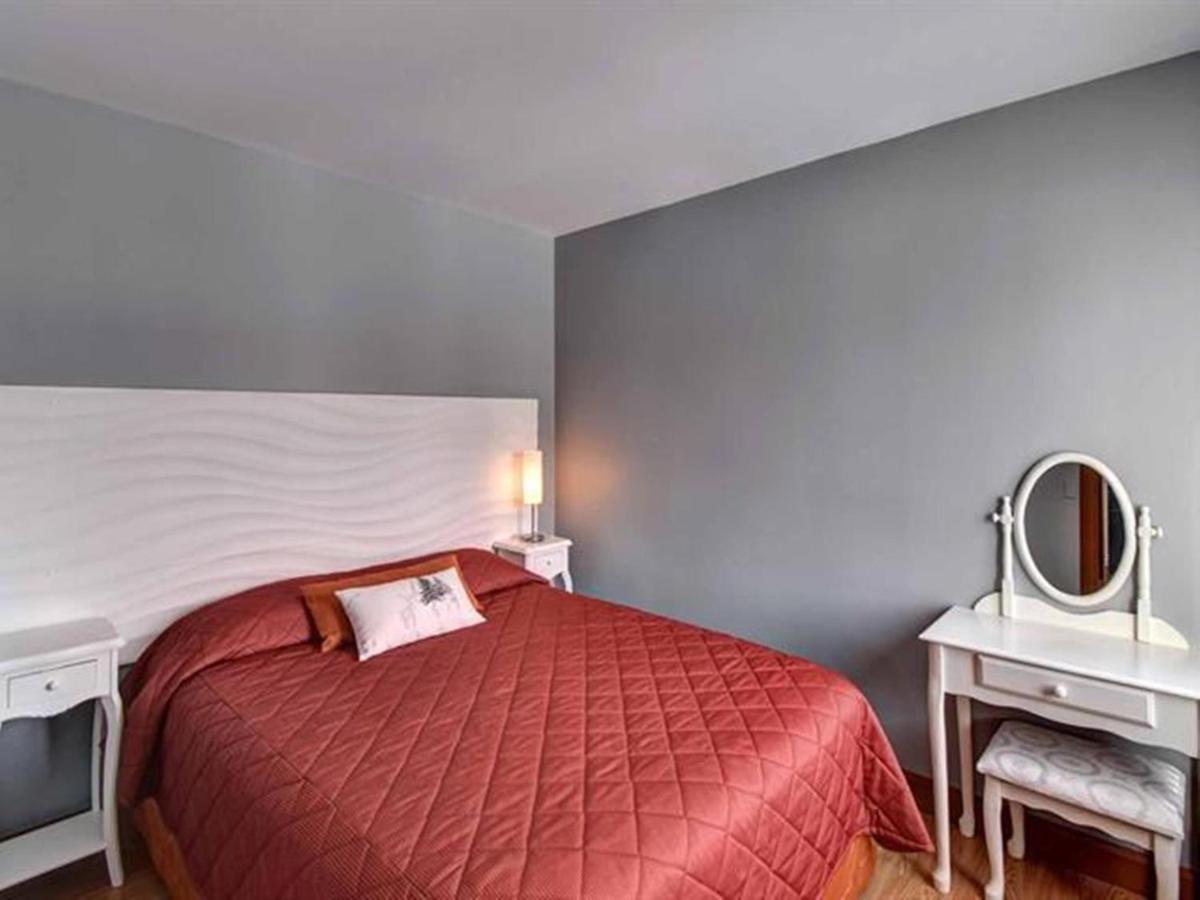 Bright Condo Near The Lake By Globalstay Mont-Tremblant Kültér fotó