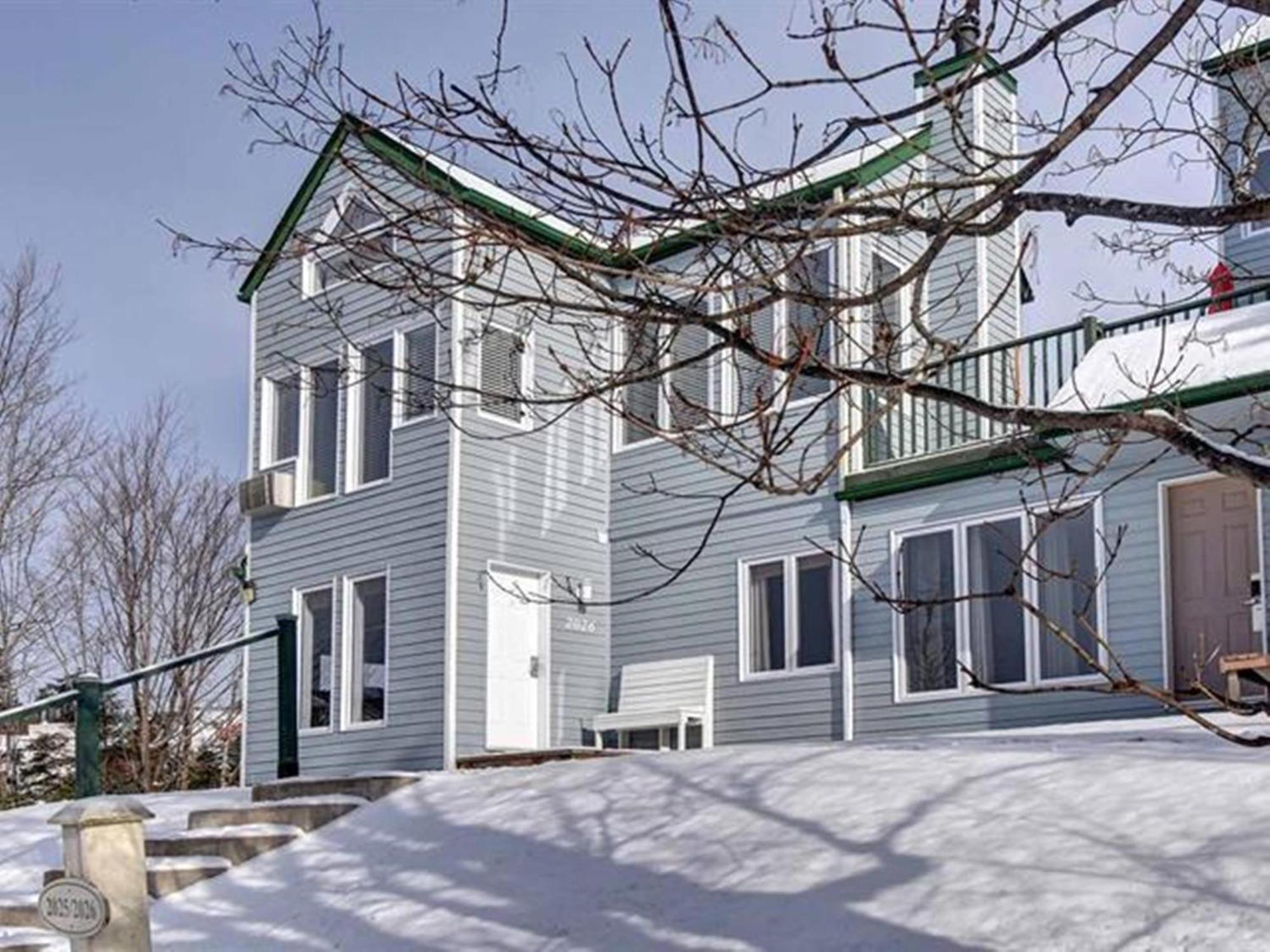 Bright Condo Near The Lake By Globalstay Mont-Tremblant Kültér fotó